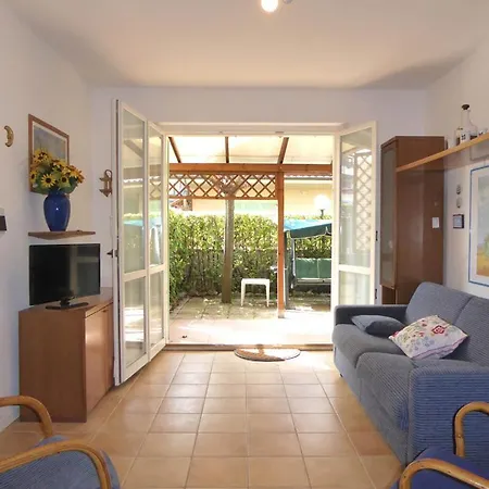 アパート 880 - Trilocale A Con Portico E Giardino, Climatizzato - E Navetta Privata Al White Club Inclusa *